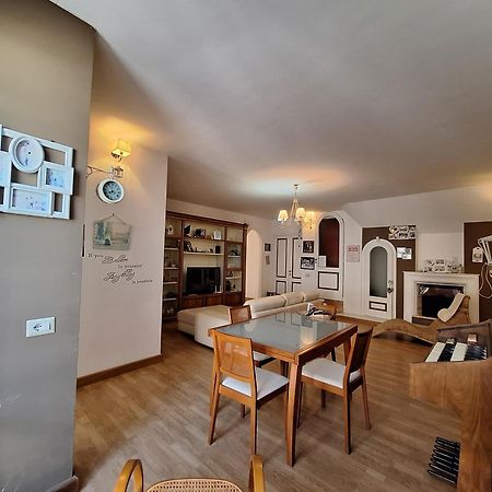 Judith Wright'S Home مايوري المظهر الخارجي الصورة