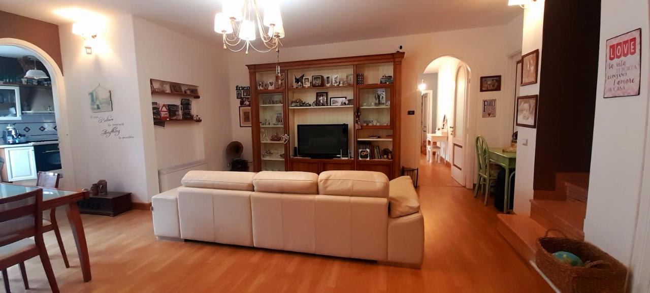 Judith Wright'S Home مايوري المظهر الخارجي الصورة