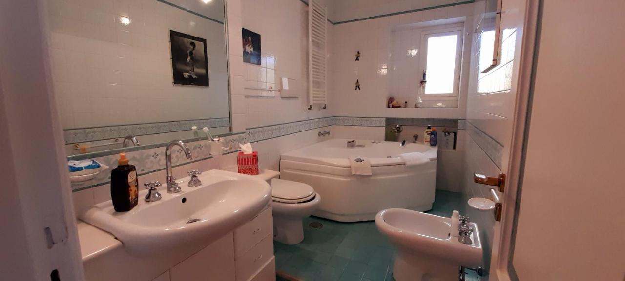 Judith Wright'S Home مايوري المظهر الخارجي الصورة