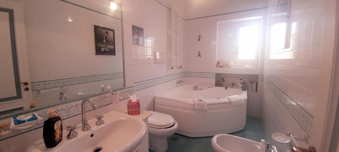 Judith Wright'S Home مايوري المظهر الخارجي الصورة
