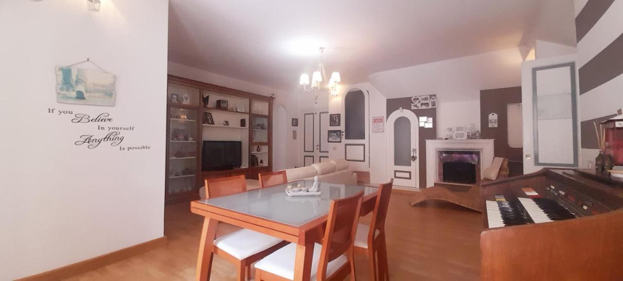 Judith Wright'S Home مايوري المظهر الخارجي الصورة